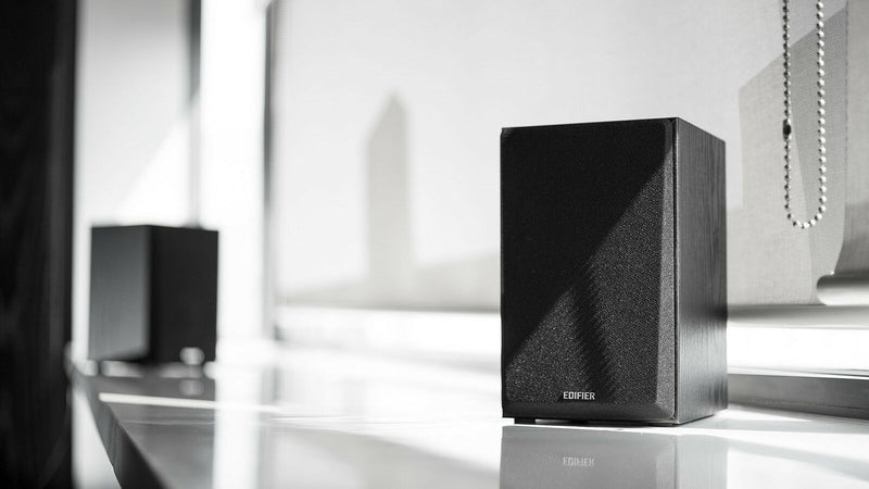 Edifier R980T Active Bookshelf 2.0 Studio TV/MAC/PC Speakers EDFR980T Wooden